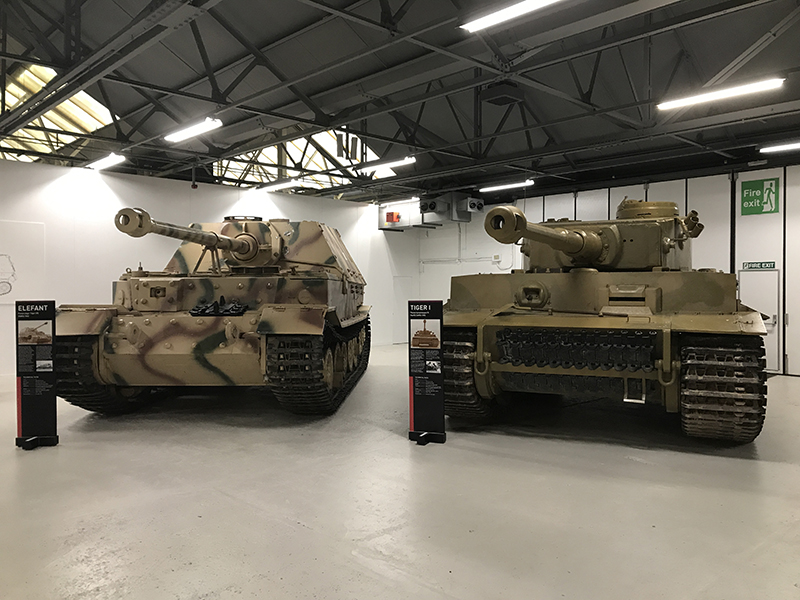 Elefant e Tiger 131