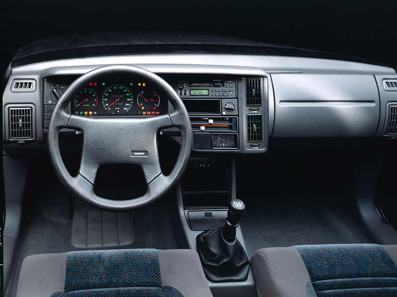 Volvo 440