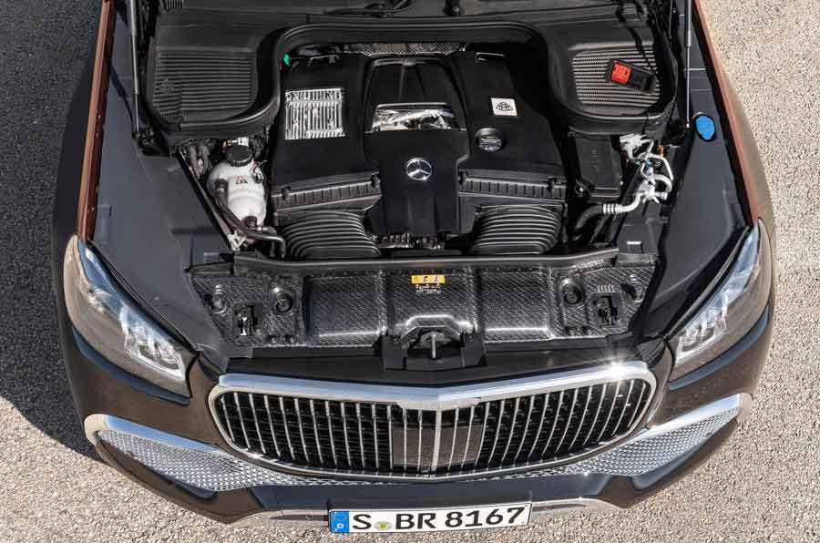V8 com 558 CV e sistema EQ Boost