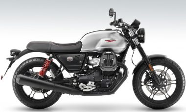 Moto Guzzi lança versão mais esportiva e limitada da Guzzi V7 III Stone