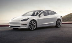 Carros da Tesla vão falar com pedestres