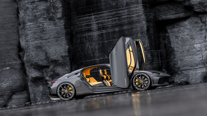 Koenigsegg revela o Gemera, um quatro lugares de 1.700 cv