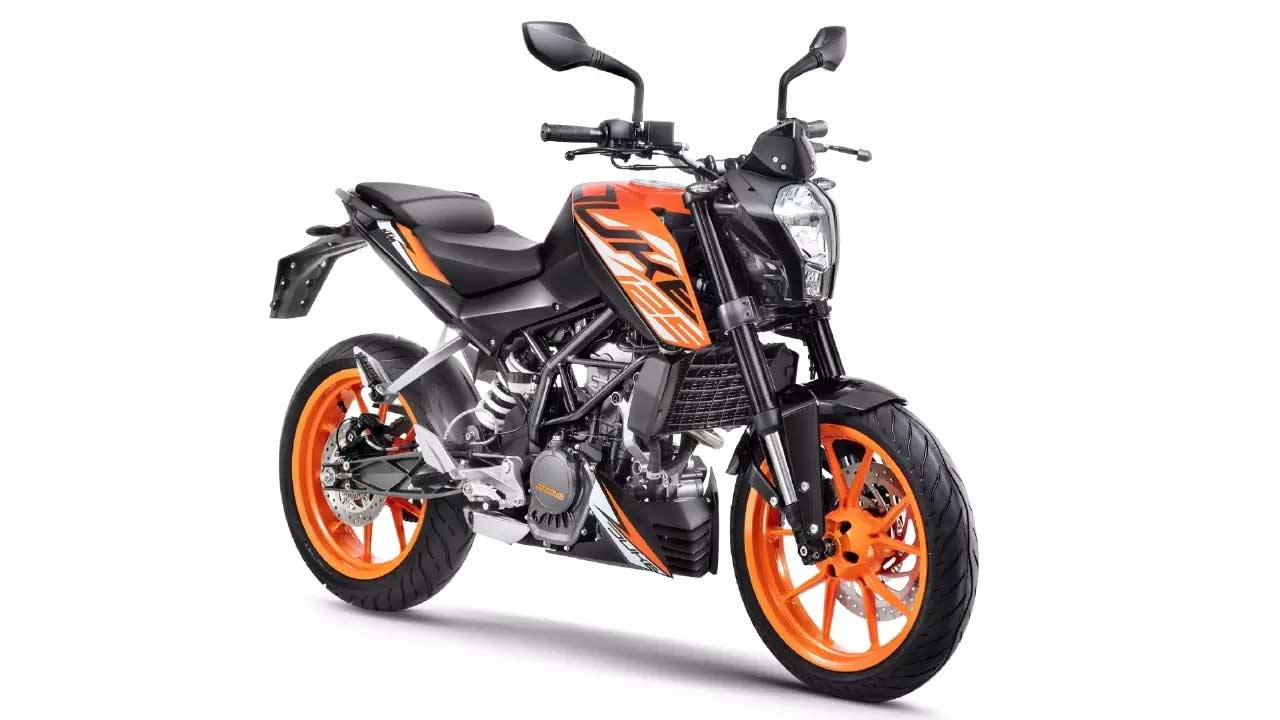 1º - KTM 125 Duke