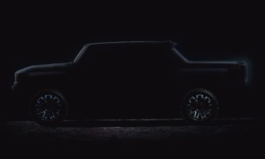 GMC Hummer EV aparece em novo teaser