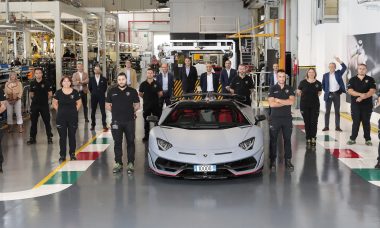 Lamborghini Aventador atinge marca de 10 mil unidades produzidas