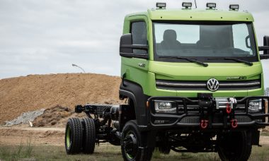 Volkswagen lança o Delivery 11.180 4x4, um caminhão para uso off-road