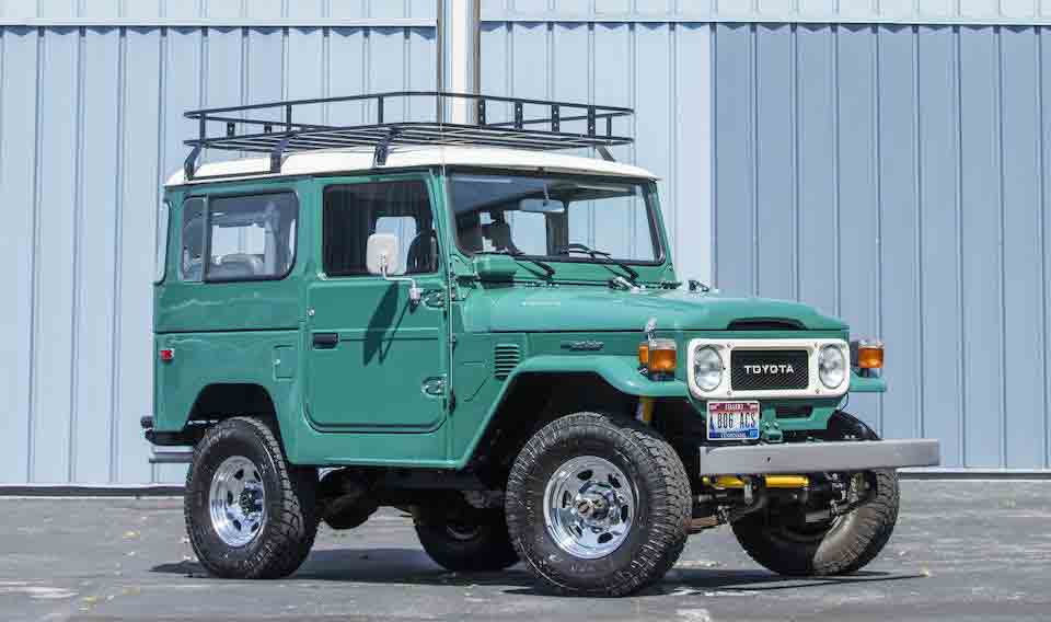 Toyota que pertenceu a Tom Hanks, vai a leilão por mais de R$ 600 mil. Foto: Bonhams