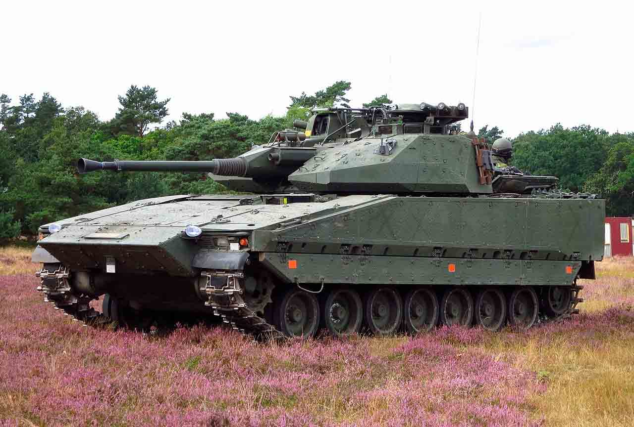 Veículos de combate CV90