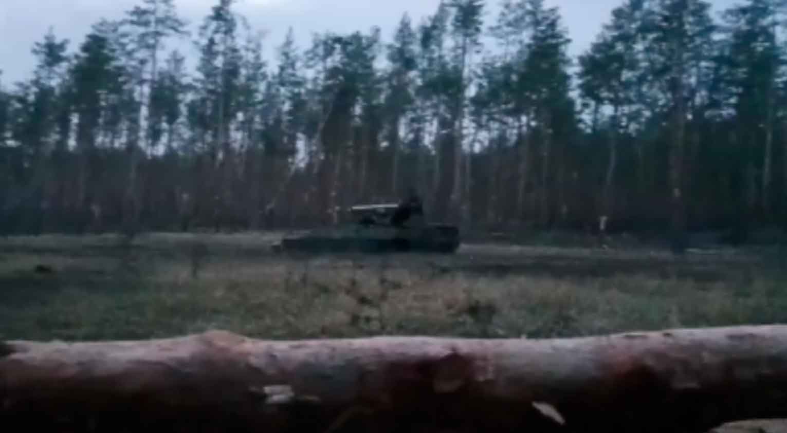 VÍDEO: BMPT "Terminator" mostra seu poder de fogo em Kremennaya na Ucrânia