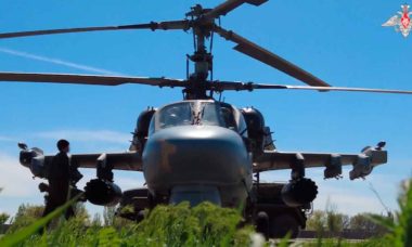 Vídeo mostra o ataque dos helicópetros Ka-52 contra as forças ucranianas
