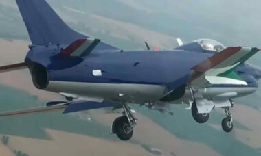 Vídeo: Antigo Caça Fiat G-91R da Força Aérea Italiana voa após 30 anos