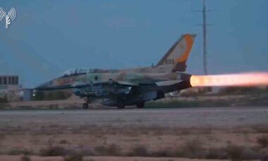 Vídeo: Força Aérea Israelense divulga vídeo mostrando operações de caças .Fotos: Força Aérea Israelense