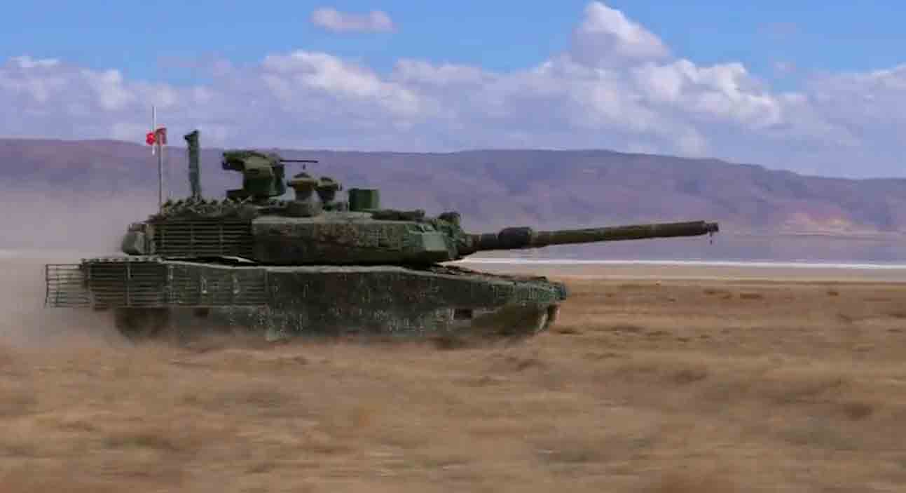 Tank Tempur Utama Turki Altay. Reproduksi Twitter @Defence_IDA