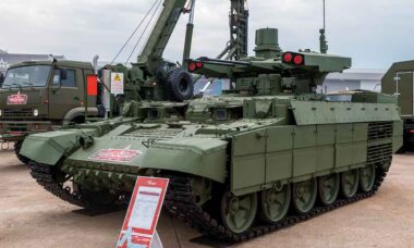 Forças ucranianas eestroem raro tanque russo 'Terminator'