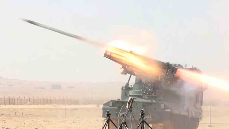 Video: Egypt Reveals its New RAAD200 Multiple Rocket Launch System ...