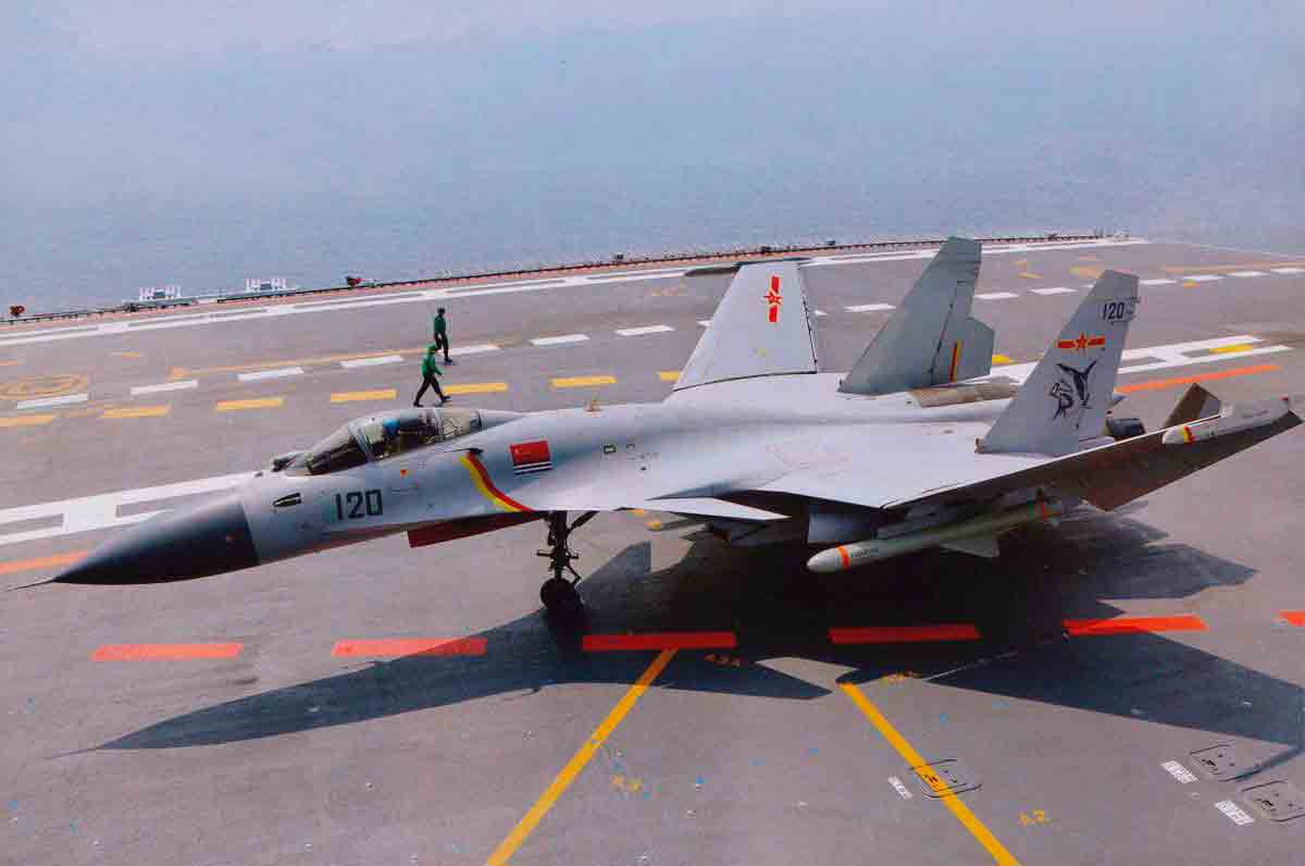 El vídeo muestra la finalización del portaaviones chino Fujian. Fotos y vídeos: Medios estatales chinos