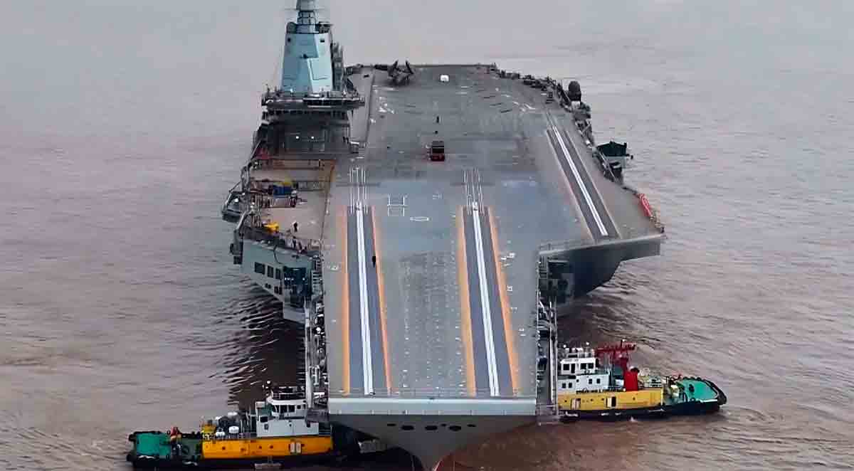 Video viser ferdigstillelsen av det kinesiske hangarskipet Fujian. Bilder og videoer: Kinesiske statsmedier