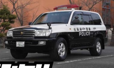 Polícia Japonesa utiliza Toyota Land Cruiser especialmente adaptado para patrulhas
