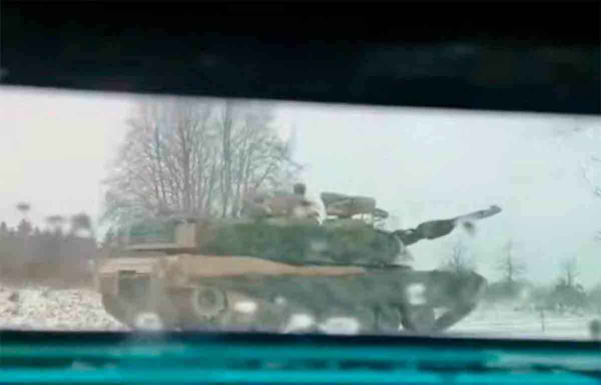 Ucrânia envia tanques Abrams para a linha de frente em Avdiivka Twitter @UkraineNewsLive