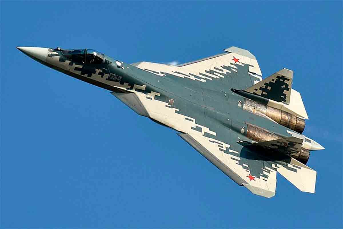 Su-57. 写真: ウィキメディア