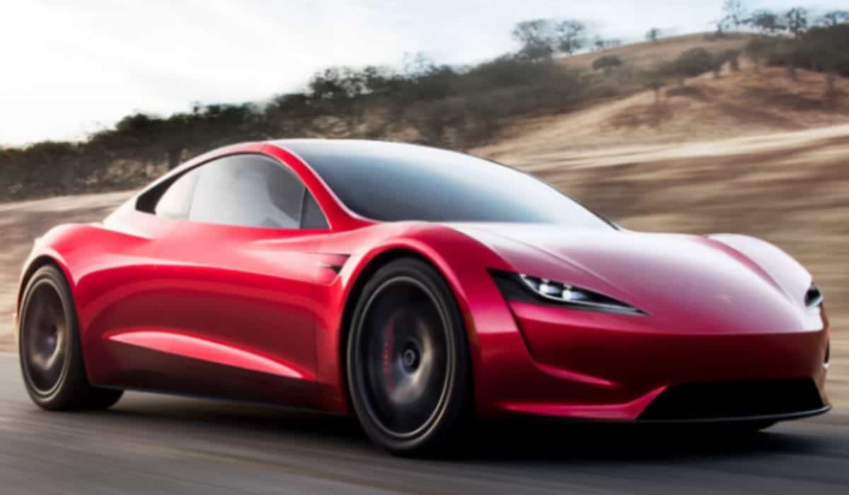 Elon Musk lovar att den nya Tesla Roadstern kommer att nå 96 km/h på mindre än en sekund