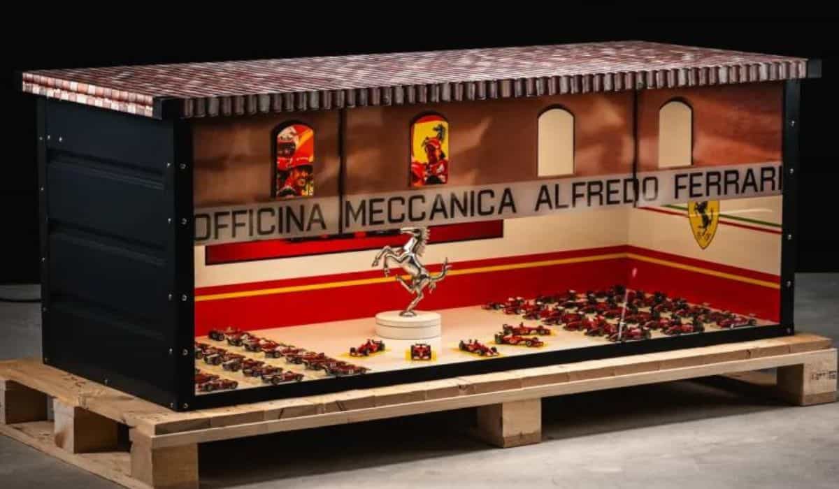 Ferrari i miniatyr: En historisk och exklusiv samling av racerbilar går på auktion. Foto: Reproduktion Bring a Trailers officiella webbplats