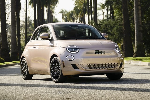 Fiat 500 elektrisk får två nya versioner inspirerade av musik och skönhet