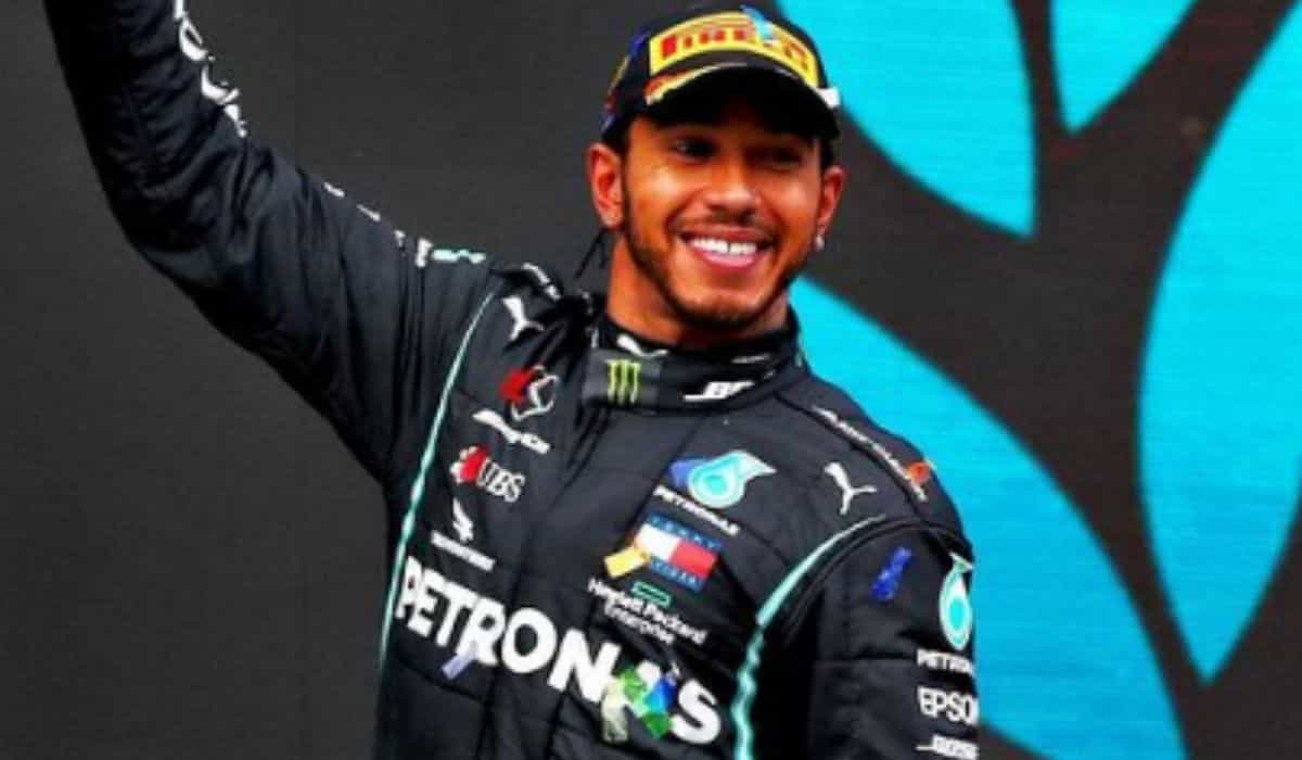 F1: Scopri la collezione personale di auto di Lewis Hamilton, valutata 35,3 milioni di dollari