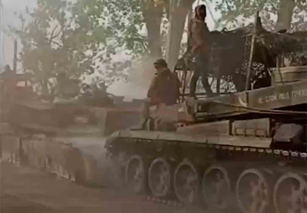 Carro armato M1 Abrams catturato in Ucraina dai russi. Foto e video: Riproduzione Telegram t.me/SputnikInt