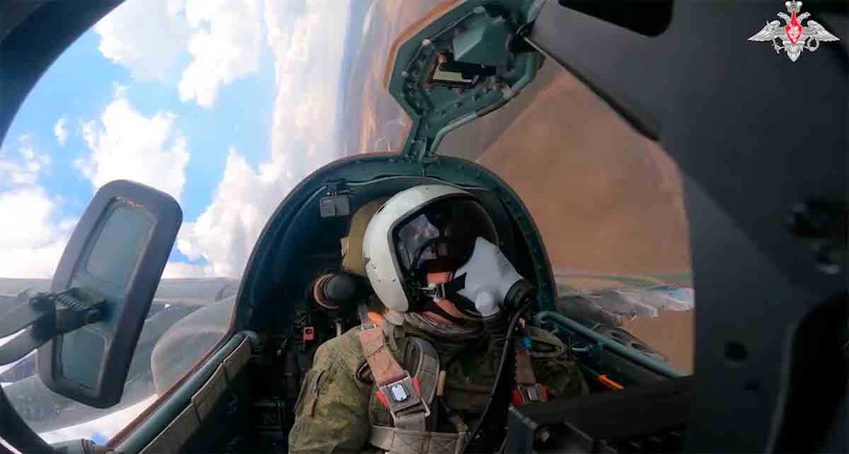 Russian Su-25 Fighters Destroy Ukrainian Positions in Military Operation Zone. Photo and video: Telegram / mod_russia_en