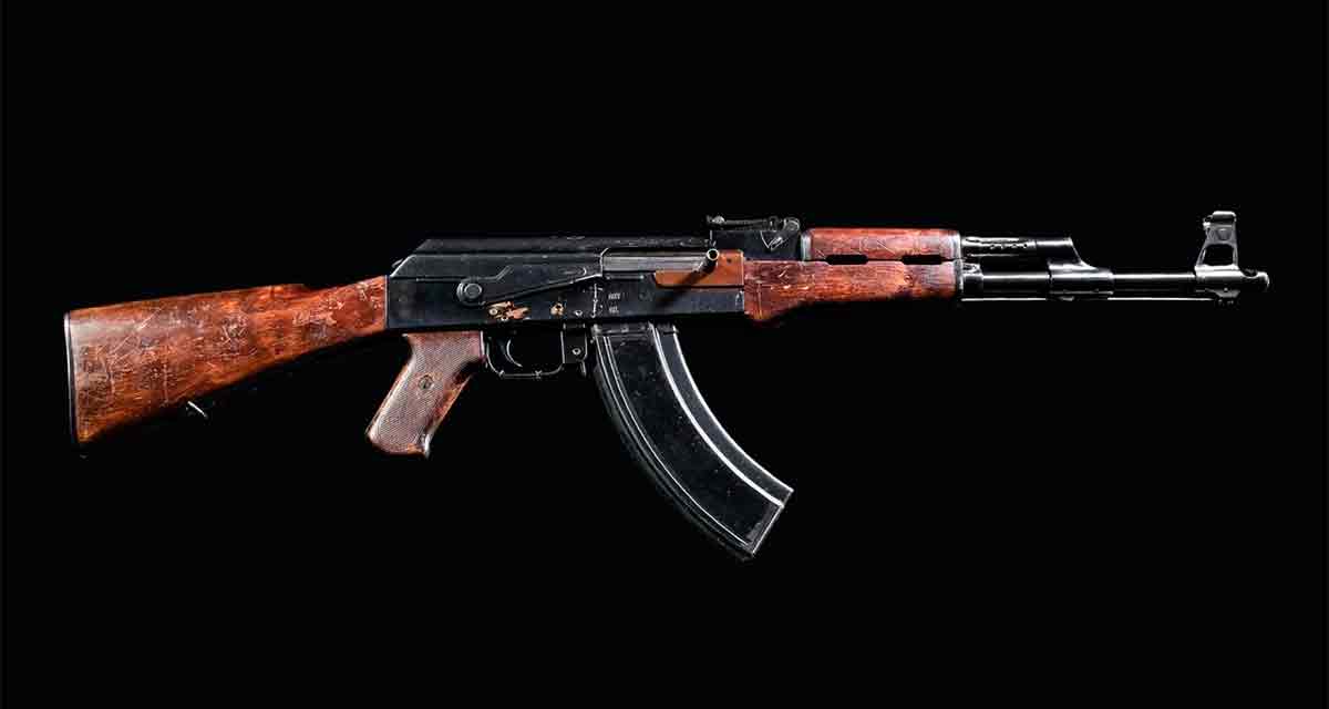 AK-47 riffel