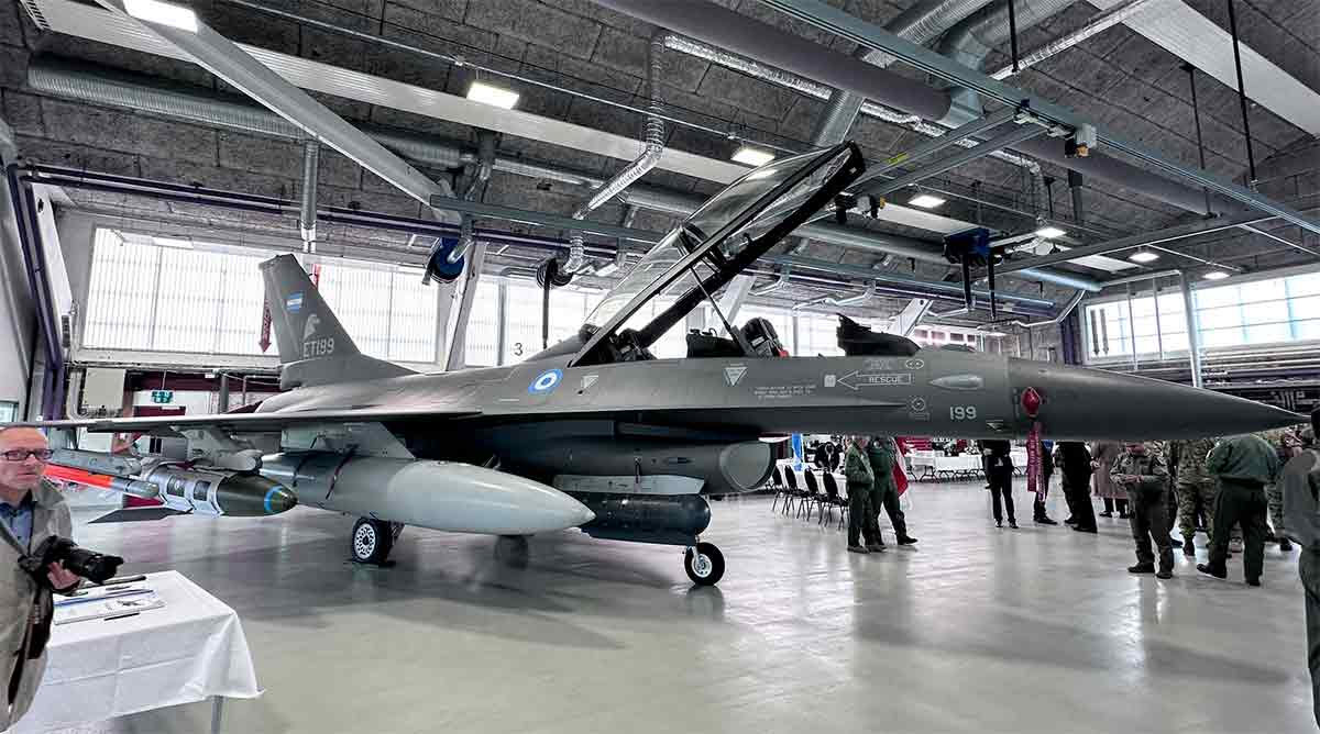 Argentina compra 24 cazas F-16 de Dinamarca. Foto: Reproducción Twitter @FuerzaAerea_Arg 
