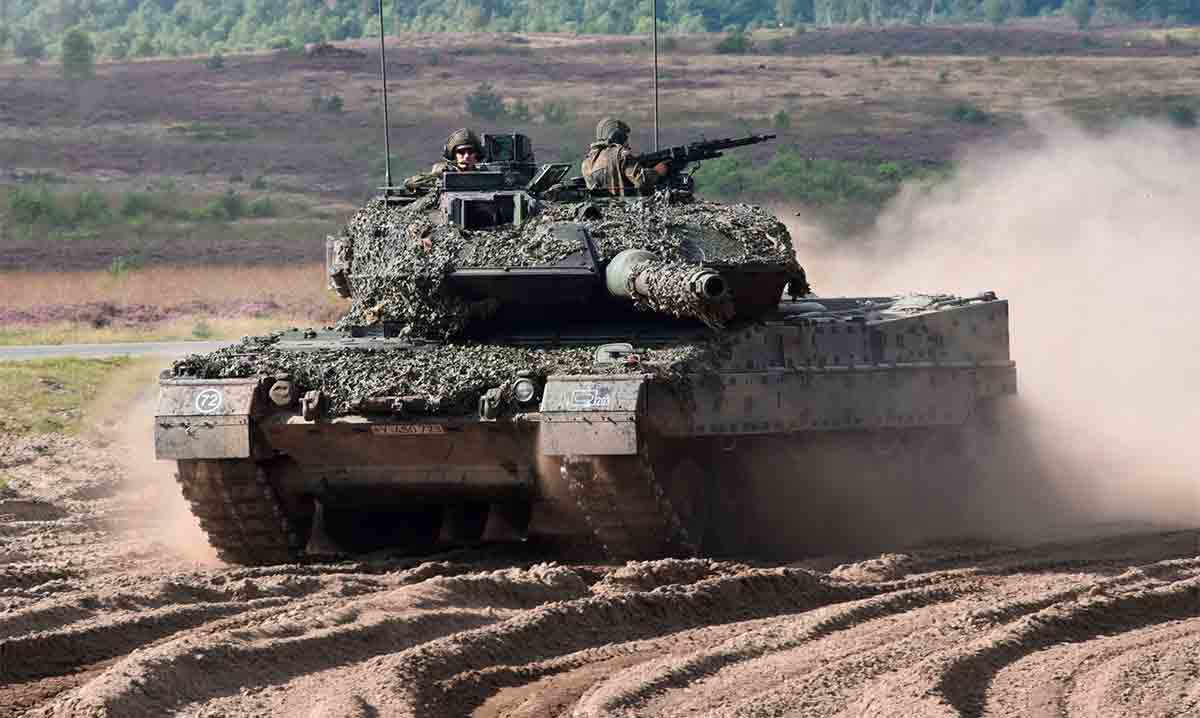Leopard 2. Fotó: knds