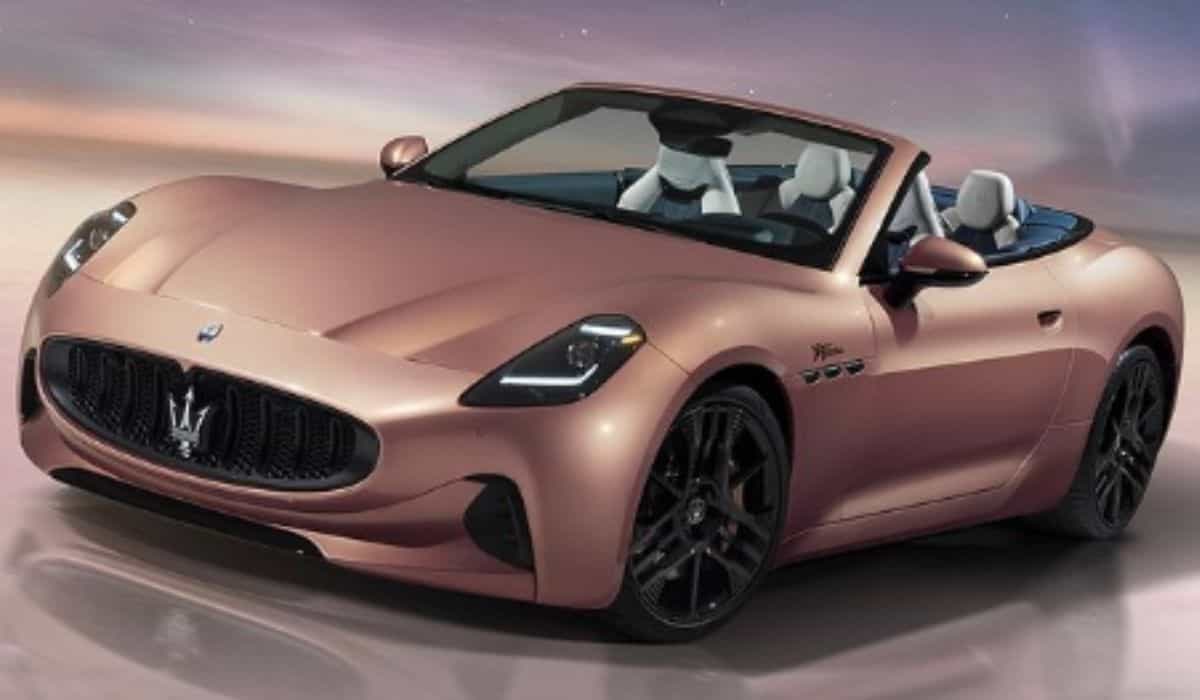 Maserati präsentiert den GranCabrio Folgore 2024 bei einem speziellen Event in Italien