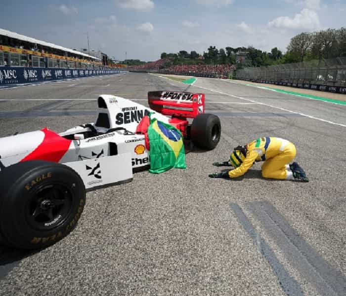 Eerbewijs van Vettel aan Senna in Imola (Instagram / @sebastianvettel)