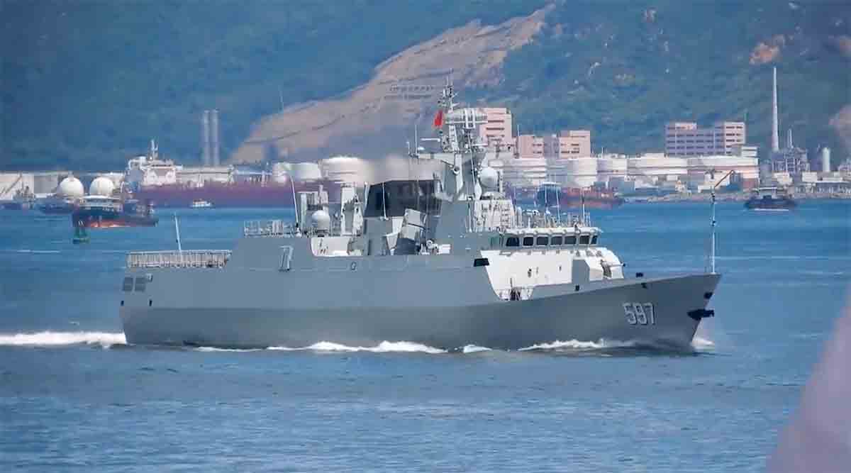 Kinesiska krigsfartyget Type 056. Foto och video: Twitter Reproduktion @Nickatgreat1220