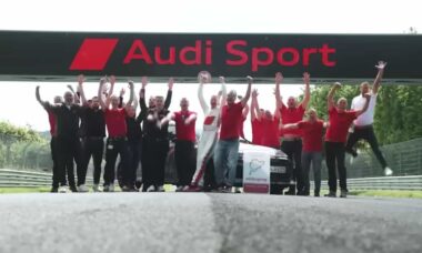 Novo Audi RS3 quebra recorde em Nurburgring com volta em tempo histórico