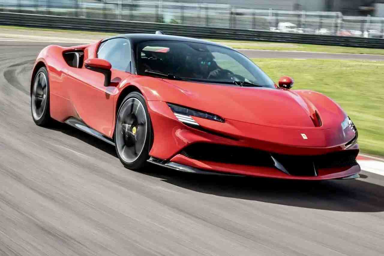 Elektrischer Ferrari könnte mehr als 500.000 Dollar kosten