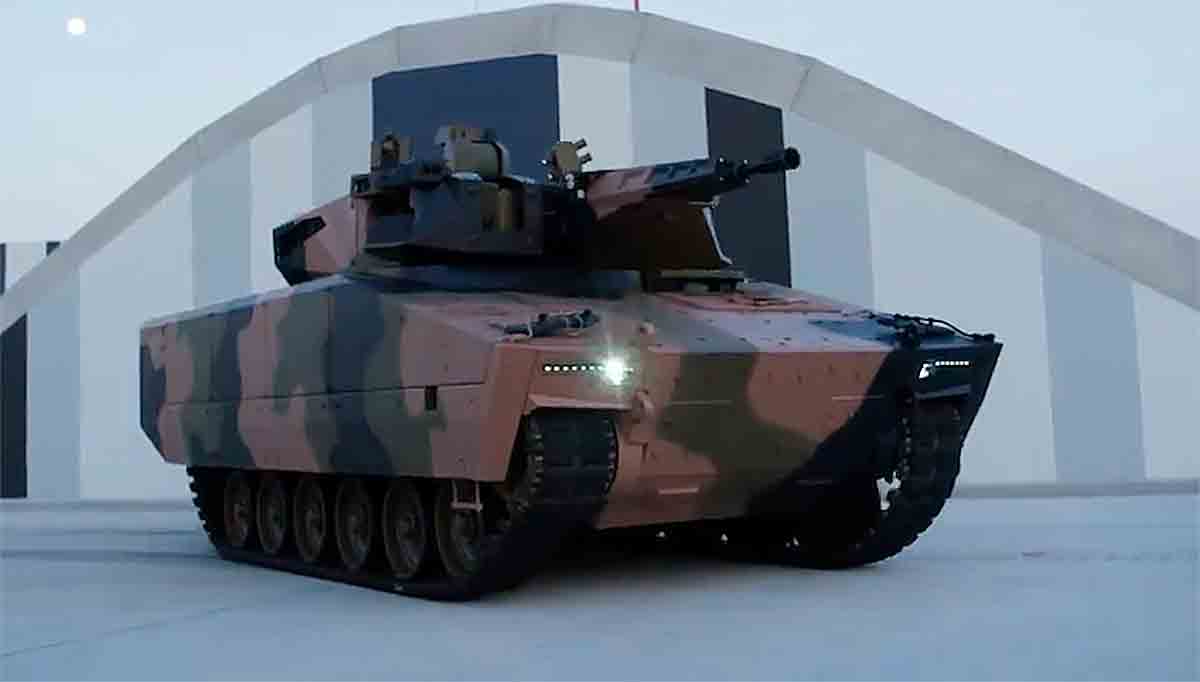 Rheinmetall zal dit jaar beginnen met de productie van Lynx-infanteriegevechtsvoertuigen in Oekraïne. Foto en video: Twitter @RheinmetallAG 