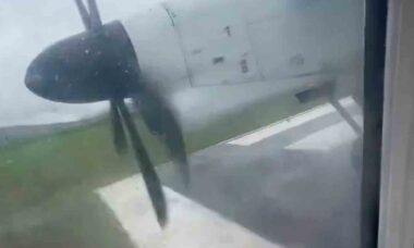 Vídeo: Avião desliza para fora da pista em pouso aterrorizante nas Filipinas. Imagens: Twitter @aviationbrk / Dianne Pagas via redes sociais