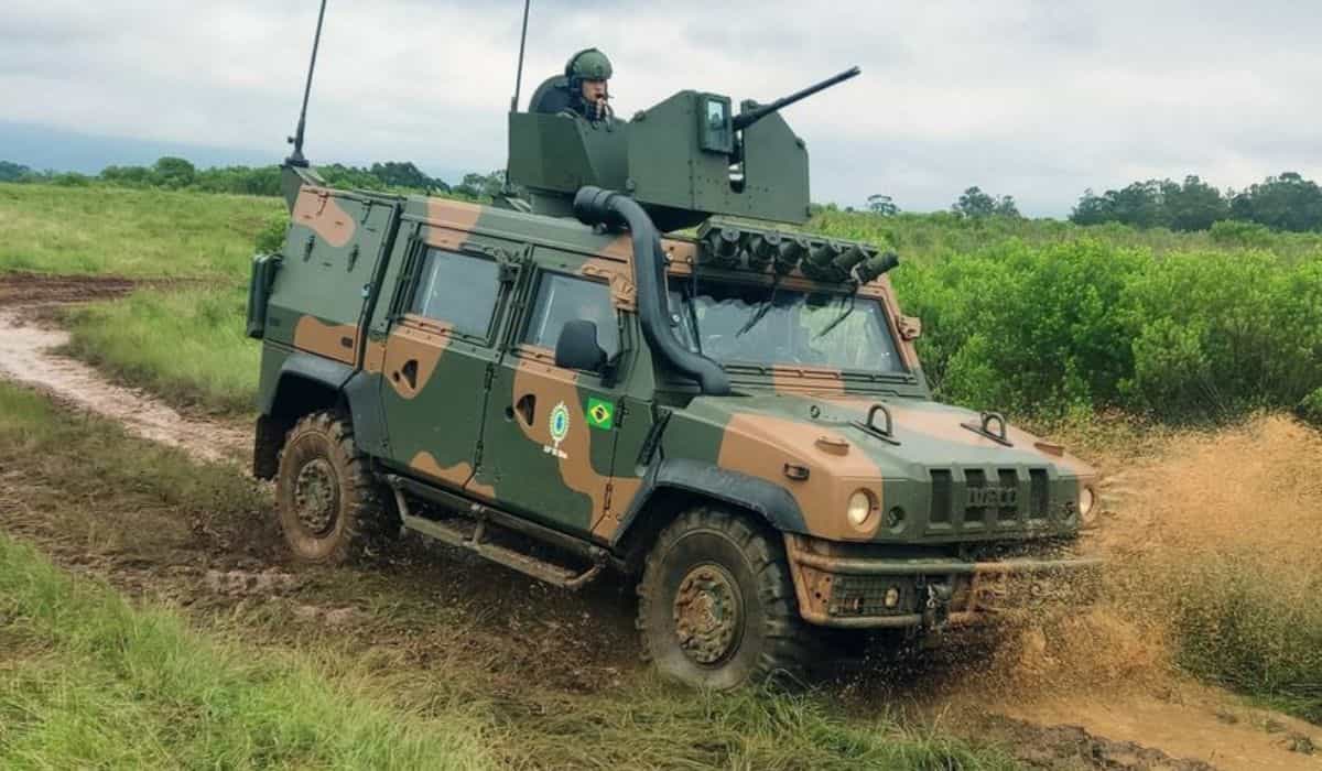 20 gepantserde voertuigen Guaicurus van Iveco voor 1,4 miljard Braziliaanse reais zijn verworven. Foto: Reproductie Instagram @exercito_oficial