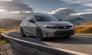 Honda Civic Si 2025 fica mais caro mas conta com desempenho aprimorado e novas tecnologias