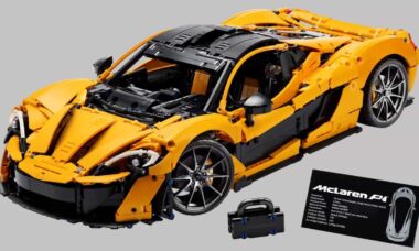 Lego replika af McLaren P1. Foto: Reproduktion fra officiel hjemmeside - Lego