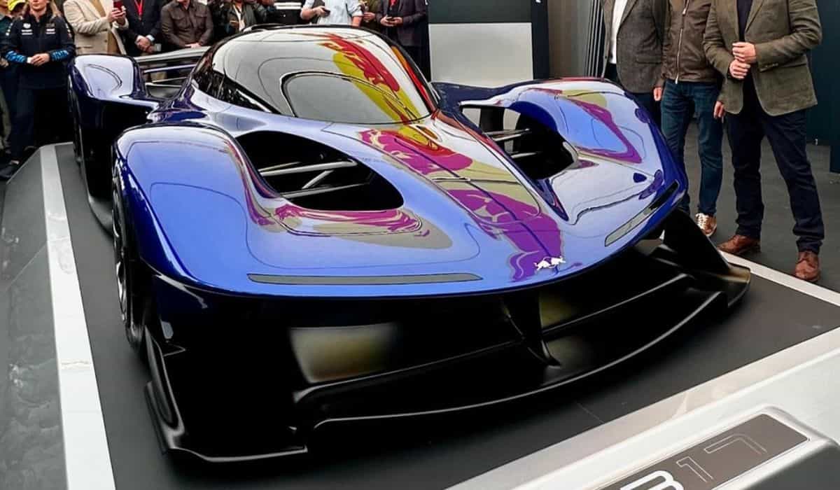 Red Bull unveils the RB17: luxury hypercar with Formula 1 power