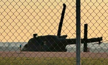 Tempestade Arrasa Helicópteros em Fort Carson. Instagram @usawtfm