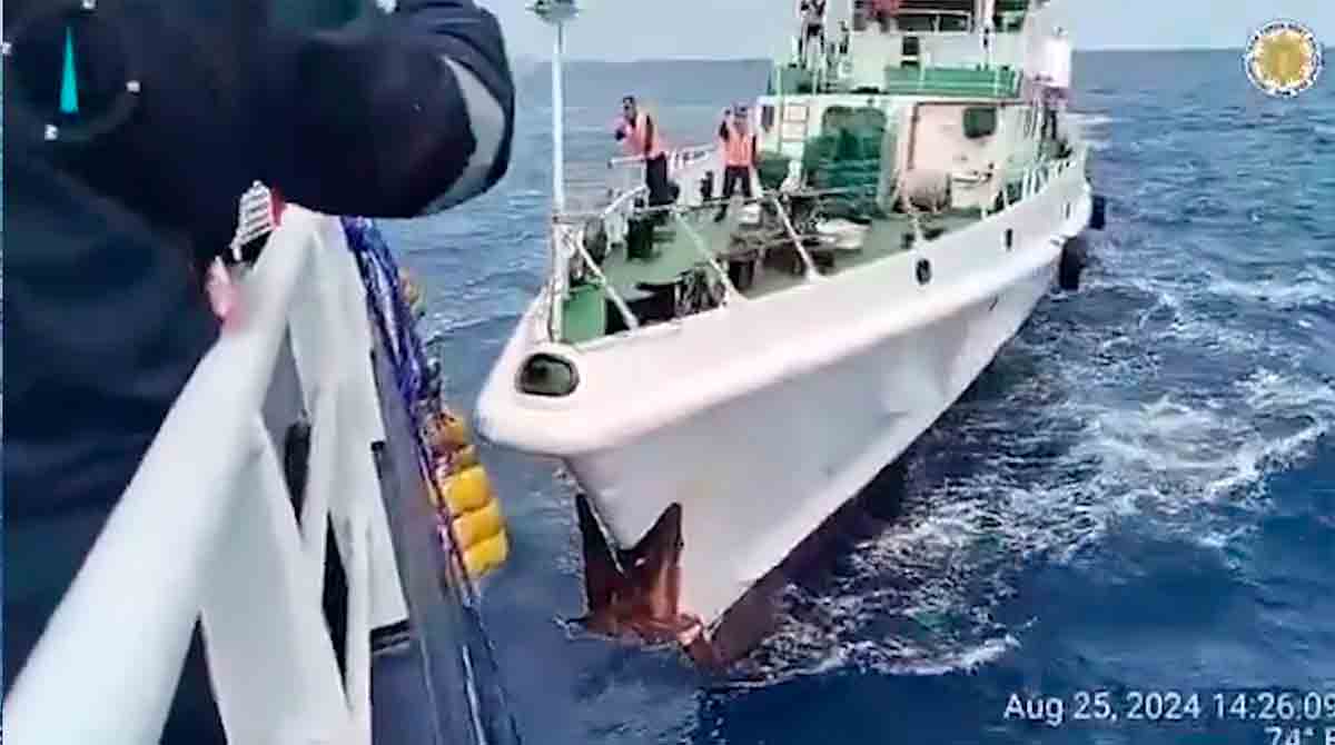 Spannungen im Südchinesischen Meer eskalieren durch Zusammenstöße zwischen chinesischen und philippinischen Schiffen. Fotos und Videos: Twitter @jaytaryela