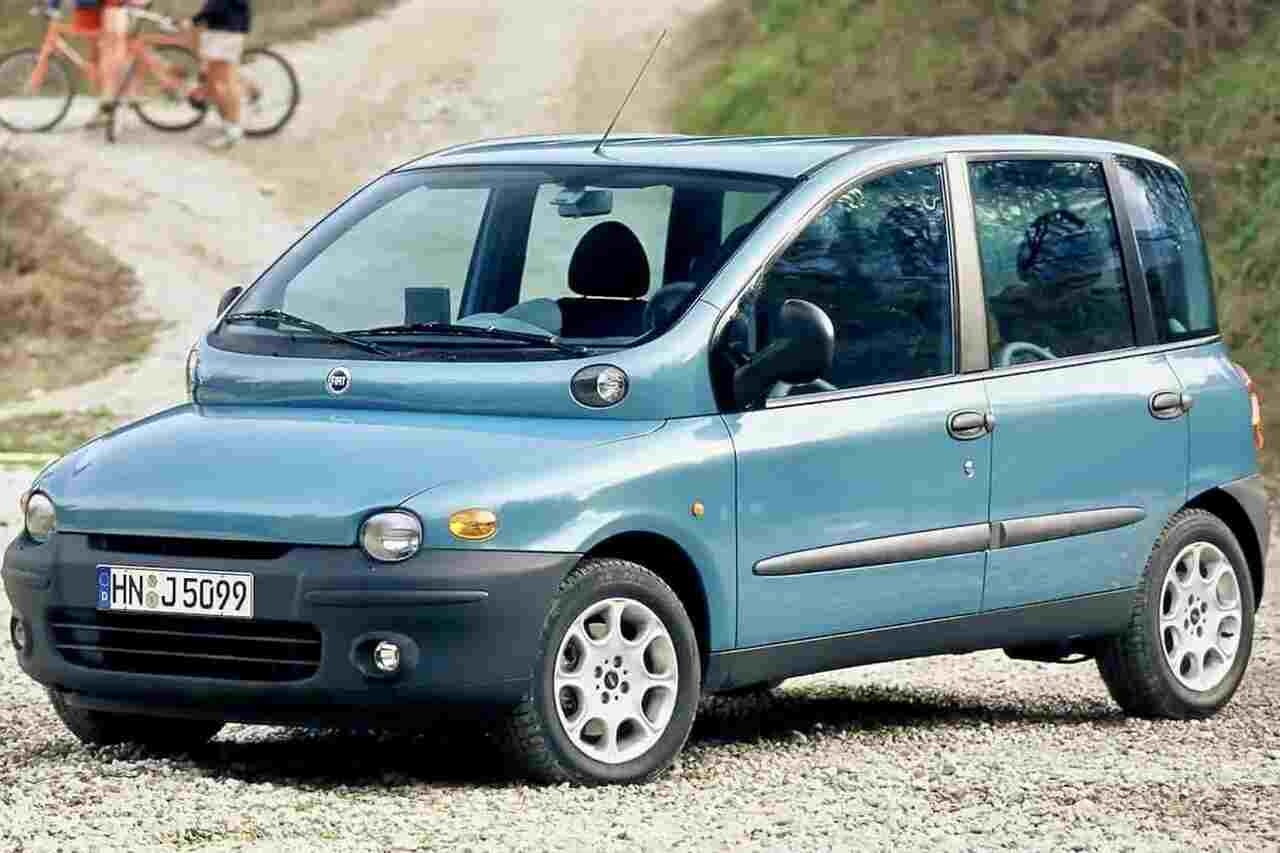 "Novo" Fiat Multipla, o "carro mais feio do mundo", é vendido na Europa anos depois de sair de linha