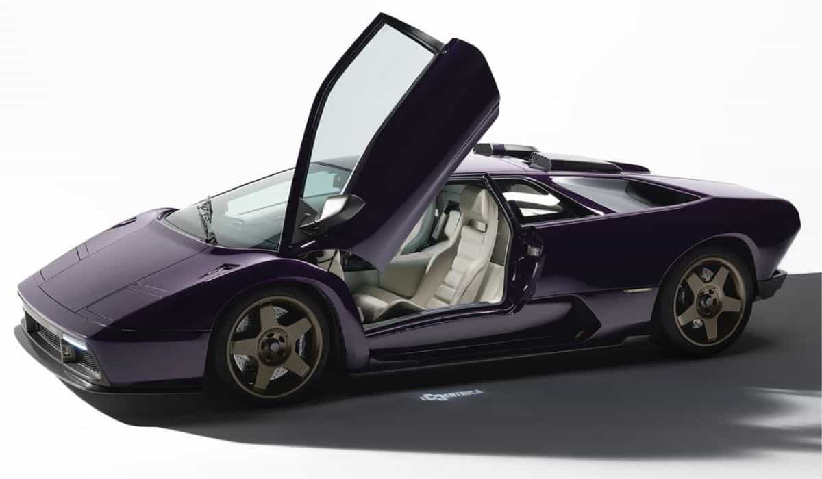 Eccentrica V12 újraértelmezi a klasszikus Lamborghini Diablo-t V-12-es motorral és modern dizájnnal