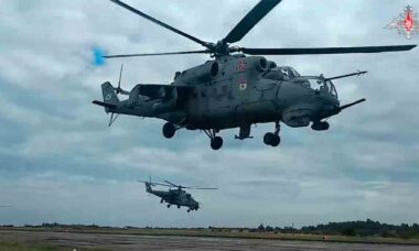 Impressionante! Rússia Divulga vídeo de helicópteros da Frota do báltico em ataques simulados nos Exercícios Ocean-2024. Imagens: Telegram @mod_russia