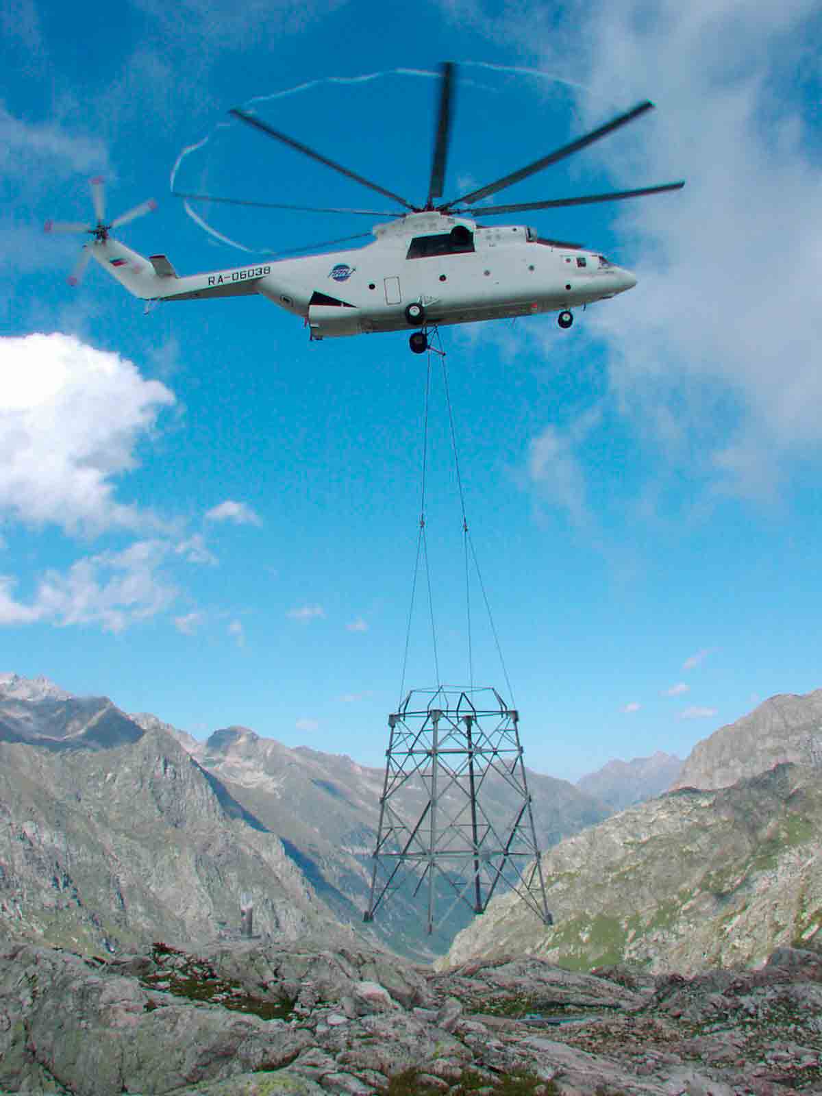 Il più grande elicottero del mondo arriverà in Iran per un periodo di test. Foto e video: Telegram @aviamuseum_ru